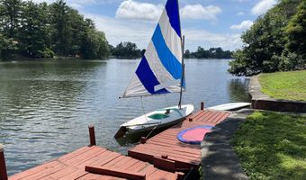 12 Pine Point Dr, Bridgeport, CT 06606