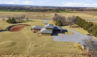 1722 N Myers Rd, Apache, OK 73006