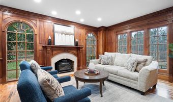 355 Clark Creek Pass, Acworth, GA 30102