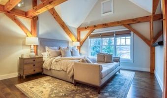 24 Dew Point Ln, Center Harbor, NH 03226