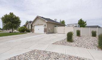 5343 Barton Ct, Ammon, ID 83406