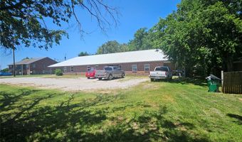 412 W Franklin St, Alvord, TX 76225