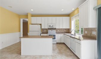 52 Haggarty Hill Rd, North Kingstown, RI 02874