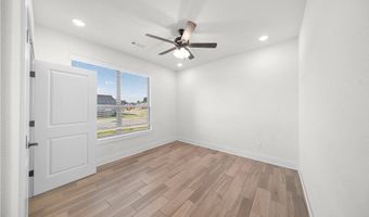 2040 Myrrh Pl, Bentonville, AR 72713