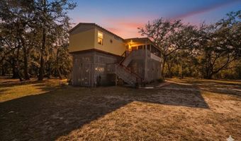 7639 6th St, Bell, FL 32619