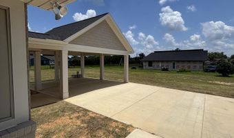 1210 Lake Dr, Amory, MS 38821