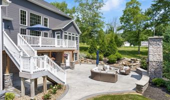 450 Hartville Rd, Atwater, OH 44201
