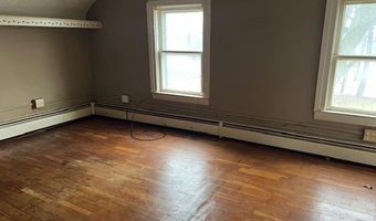 140 Greenly St, Adrian, MI 49221