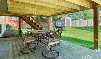 1443 Mckinley Ct, Anoka, MN 55303