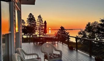 29 Wohoa Bay Dr, Addison, ME 04606