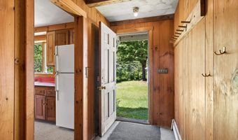 817 Gulf Rd, Barnard, VT 05031