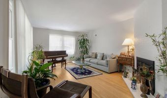 9504 WADSWORTH Dr, Bethesda, MD 20817