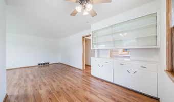1500 E LINDBERGH St, Appleton, WI 54911