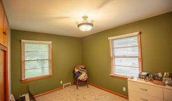 1308 E State St, Algona, IA 50511