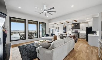 18228 London Ave, Beatrice, NE 68310