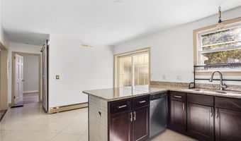 14 Whittlesey Rd, Johnston, RI 02919