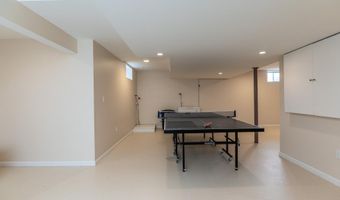 6 DUNLEARY Dr, Bear, DE 19701