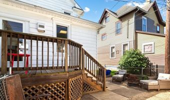 203 ALBANY Ave, Barrington, NJ 08007