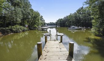 702 BANNEKER Ln, Annapolis, MD 21401