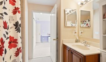 43878 CAMELLIA St, Ashburn, VA 20147