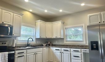114 W Main St, Anna, OH 45302