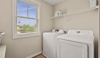 4798 VIRGINIA St, Alexandria, VA 22312