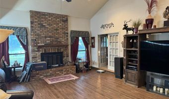 522 Twin Point Dr, Benton, LA 71006