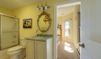 420 Nelson Ave, Beach Haven, NJ 08008