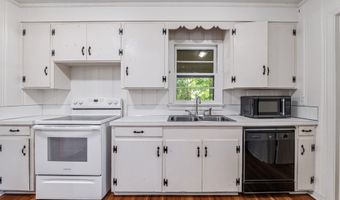 1810 PINEVIEW Dr, Alexander City, AL 35010