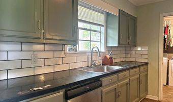2701 Lynwood Dr, Arkadelphia, AR 71923