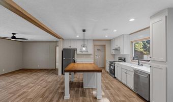 2017 Cypress Forest Dr, Benton, LA 71006