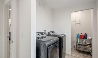 2101 W BOSTON St, Chandler, AZ 85224