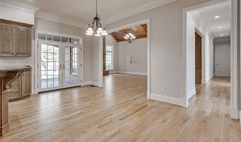 1086 Wilson Dr, Asheboro, NC 27205