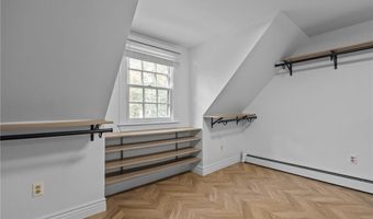 477 Hope Furnace Rd, Coventry, RI 02831