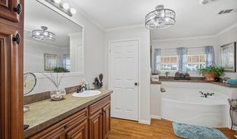 423 Robinhood Trl, Brandon, MS 39042