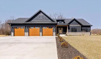 108 Stonecrest Dr, Bedford, IN 47421