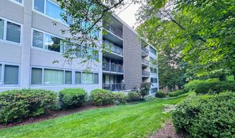 4410 BRIARWOOD Ct N 25, Annandale, VA 22003