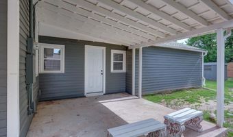 1320 N 9th St, Arkansas City, KS 67005