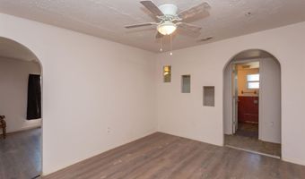 805 W Washington Ave, Artesia, NM 88210