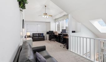 2102 CHESAPEAKE HARBOUR Dr E, Annapolis, MD 21403