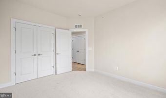 44589 STRABANE Ter, Ashburn, VA 20147