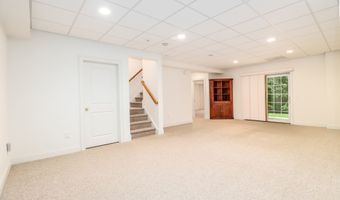 21 Great Heron Ln 21, Brookfield, CT 06804