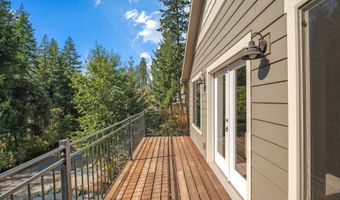 702 Glacier Loop Rd, Bayview, ID 83803