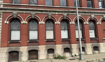 49 E Main St, Amsterdam, NY 12010