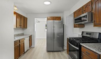 7025 Greenholly Dr, Affton, MO 63123
