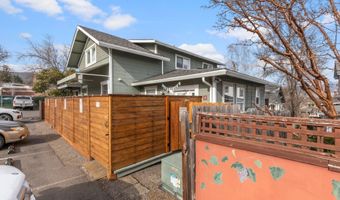 574 E Main St, Ashland, OR 97520