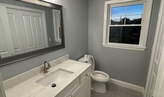 340 High Street St, Cumberland, RI 02864