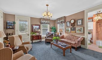 12 Dyal St, Baxley, GA 31513