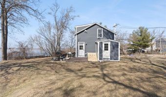 102 Lincoln Ave, East Providence, RI 02915