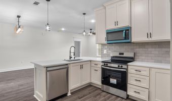 515 Madeleine Cir, Austin, AR 72007